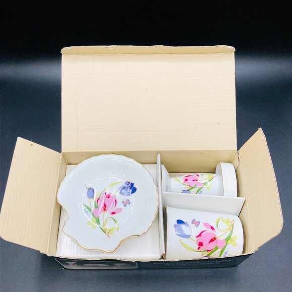 80s Floral Porcelain Vanity Accessory SET - toothbrush holder/soap dish/cup- NOS - Picture 2 of 11
